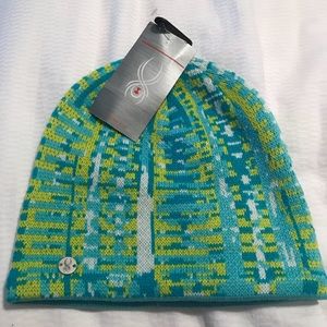 Spyder girls hat. One size fits